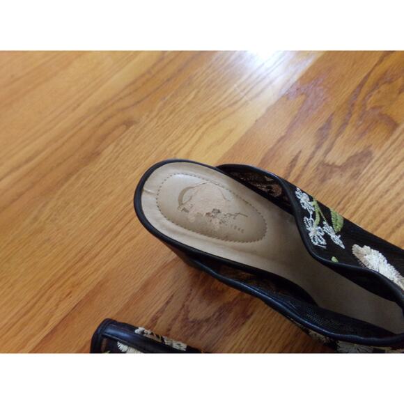 C Comfort vintage‎ floral slide heels size 8 Excellent 3 1/2 inch heel - Picture 4 of 7